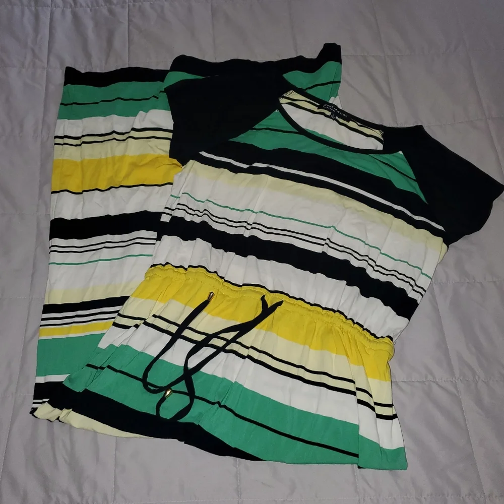 Striped, short sleeved maxi dress - Picture 2 of 9